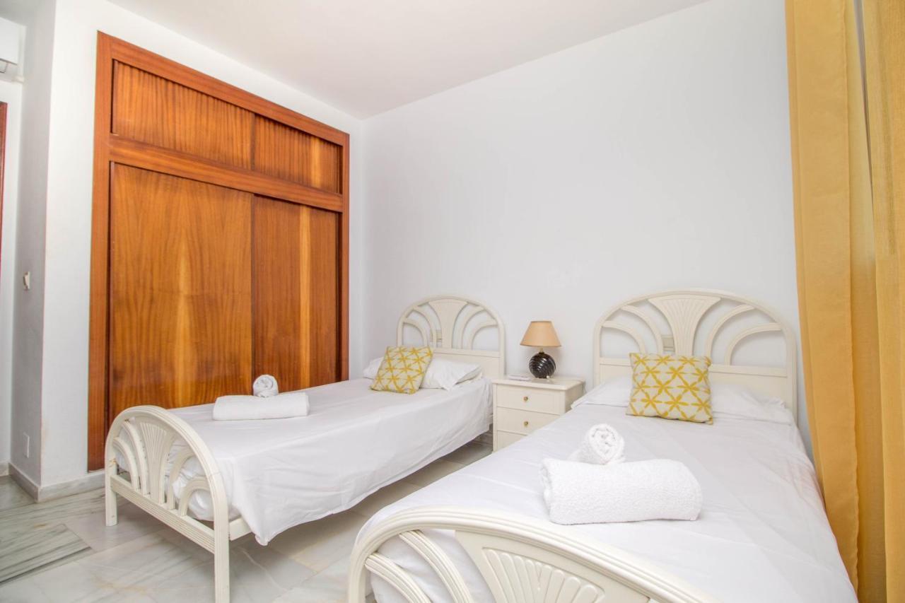 Appartement Erisa 31 By Ivi Real Estate à Torremolinos Extérieur photo